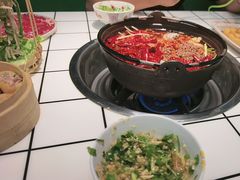 -扎起市井老火锅(乐山总店)