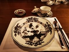 餐具摆设-夏苑(新加坡丽思卡尔顿美年酒店)