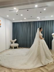 -予白婚纱礼服馆