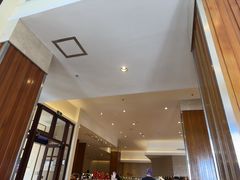 -亚龙湾希尔顿自助餐厅·海鲜·烧烤·沙滩BBQ·现场乐队