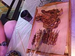 -夜火烤摊·东北烧烤酒场·老杨小黄鱼