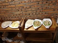 -小小河边鱼(天润城店)