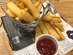 -LO CALCOW卡路力轻食主义餐厅(陆家嘴店)