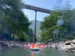 -雅鲁激流探险漂流