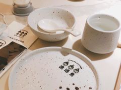 -渔语鱼酸菜鱼新川菜(来福士店)