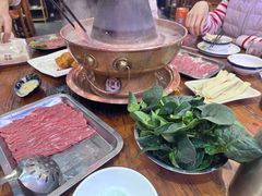 -老北京热气涮羊肉·小龙虾·烤鱼(呼玛路店)