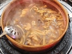 -阿山卓·野生菌火锅·纳西火塘烤肉