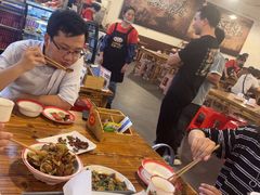 -冶建镜子·老南昌大排档·江西虾王(总店)