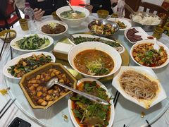 -华光驿站私房菜·黑金冠