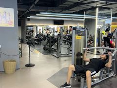 -超鹿运动(五四路恒力城店)