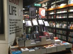 -西西弗书店&矢量咖啡(凯德晶萃广场店)