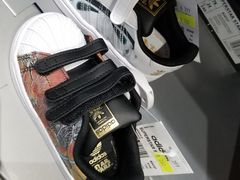 -Adidas(东荟城店)