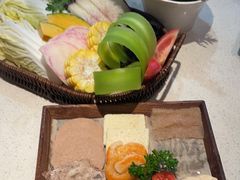 -一叶一世界·素食餐厅(锦华万达店)
