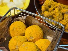 -BHC炸鸡(明洞总店)