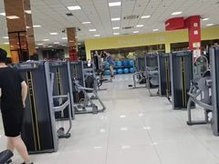 -曹路体育中心