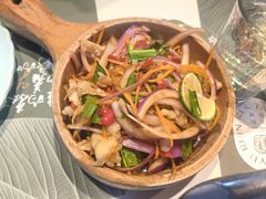 -楚山晓·湖北菜(武汉光谷K11店)