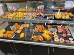 -Caidie Bakery采蝶轩(百越店)