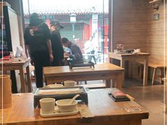大堂-管氏翅吧(护国寺店)