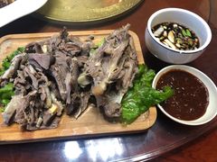 手扒肉-沽源味道蒙餐莜面家常菜