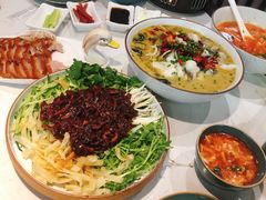 老镇烤鸭-老镇春饼(济宁万达店)