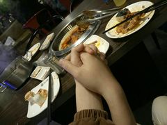 -海吃海喝海鲜烤肉餐厅