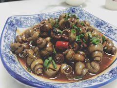 -七的湖·晚芳亭·阳澄湖农家菜·大闸蟹(莲花岛店)