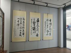 -漕河泾街道图书馆(漕河泾社区文化活动中心店)