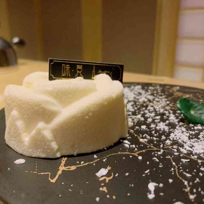 味见·雪月花-"一进门就感觉这个餐厅很优雅,用餐的地方有.