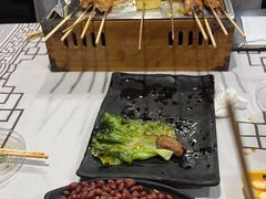 -云晓光头烧烤吧(盛夏店)