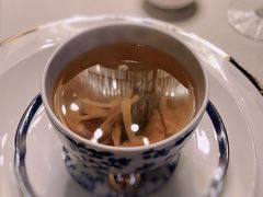 养生松茸竹荪汤-九里云松·天香餐厅
