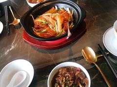 沙蒜烧豆面-新荣记(BFC外滩金融中心店)