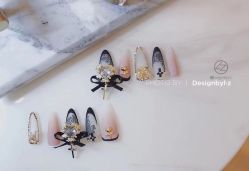 -月野兔日式美睫美甲