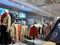 -三福时尚(三峡广场华夏银座店)