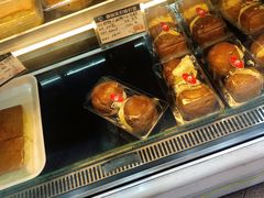 -白玉兰食品(汇联商厦店)