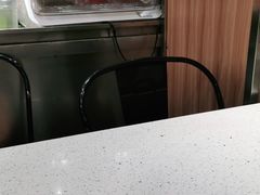 -牛吃草牛肉面(甬港南路店)