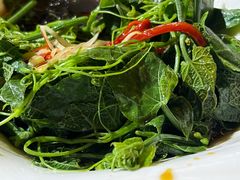 -伊带伊路新疆美食府(呼家楼店)