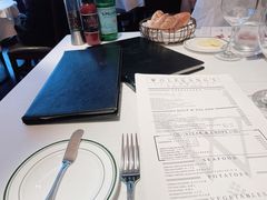 -Wolfgang’s Steakhouse 沃夫冈牛排馆(上海白玉兰广场店)