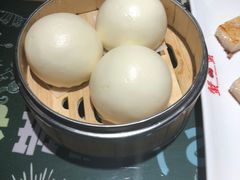 蛋黄流沙包-蟹蟹潮汕砂锅粥(食八方美食城店)