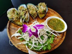 -The Dishes Seafood & Restaurant