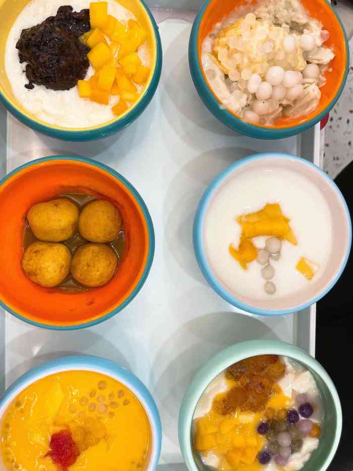 拾光·小碗甜品-"小碗甜品确实适合我,既想吃两三种不同的甜.