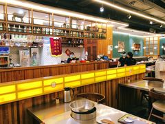-胡须佬鸡煲四季火锅店(石厦西村直营店)