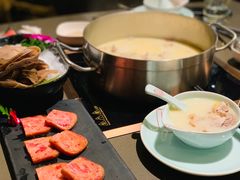 -捞王锅物料理(上海世茂广场店)