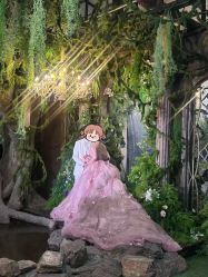 -城市花园婚纱摄影
