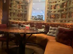 -恰餐厅及酒吧 CHAR Bar & Grill (北京丽都皇冠假日店)