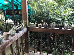 景观位-铁炉农家菜馆