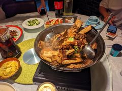 -茸梅路右拐龙虾-农家菜(松江店)