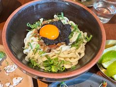 -SHAN山(前滩太古里店)