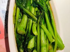 -新大咀港式茶餐厅(宝山万达店)
