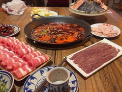 -旧街市鲜货老火锅(大光路店)