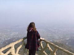 -鬼笑石后山停车场